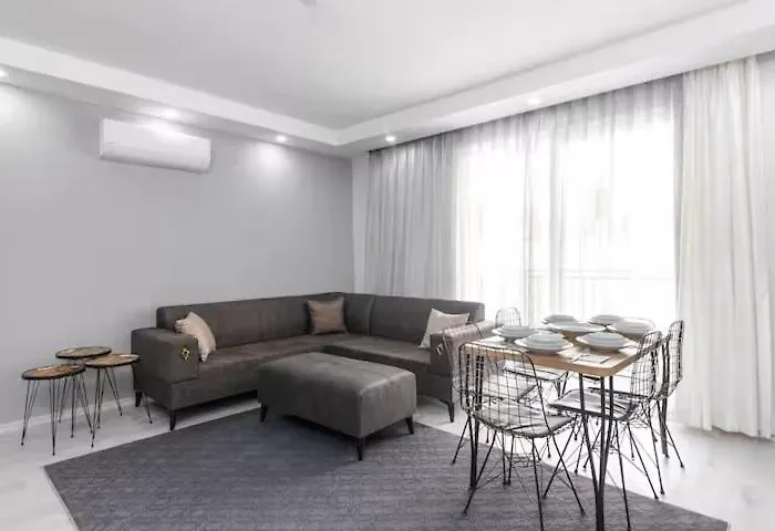 Gokmen Residences