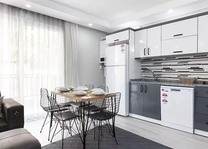 Gokmen Residences شقة