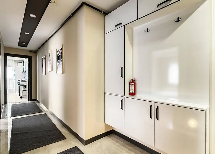 Gokmen Residences *