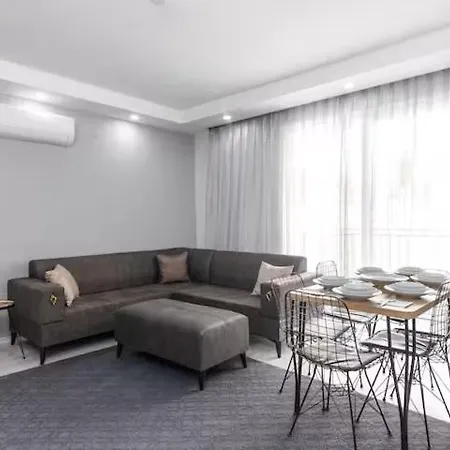 Gokmen Residences
