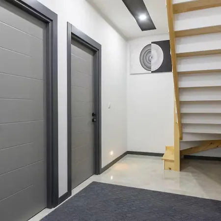 Gokmen Residences