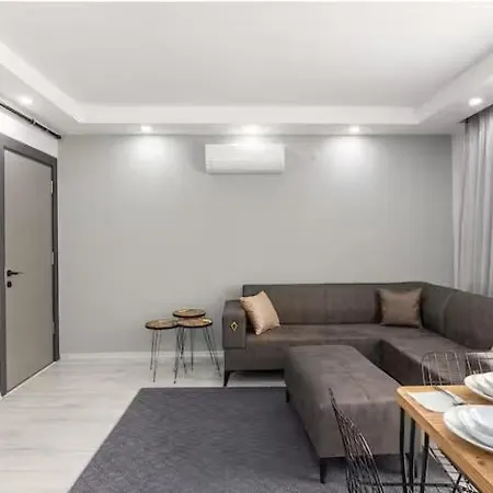 公寓 Gokmen Residences